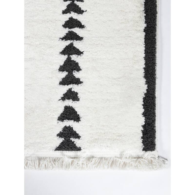 Momeni Monaco Moroccan Geometric Area Rug
