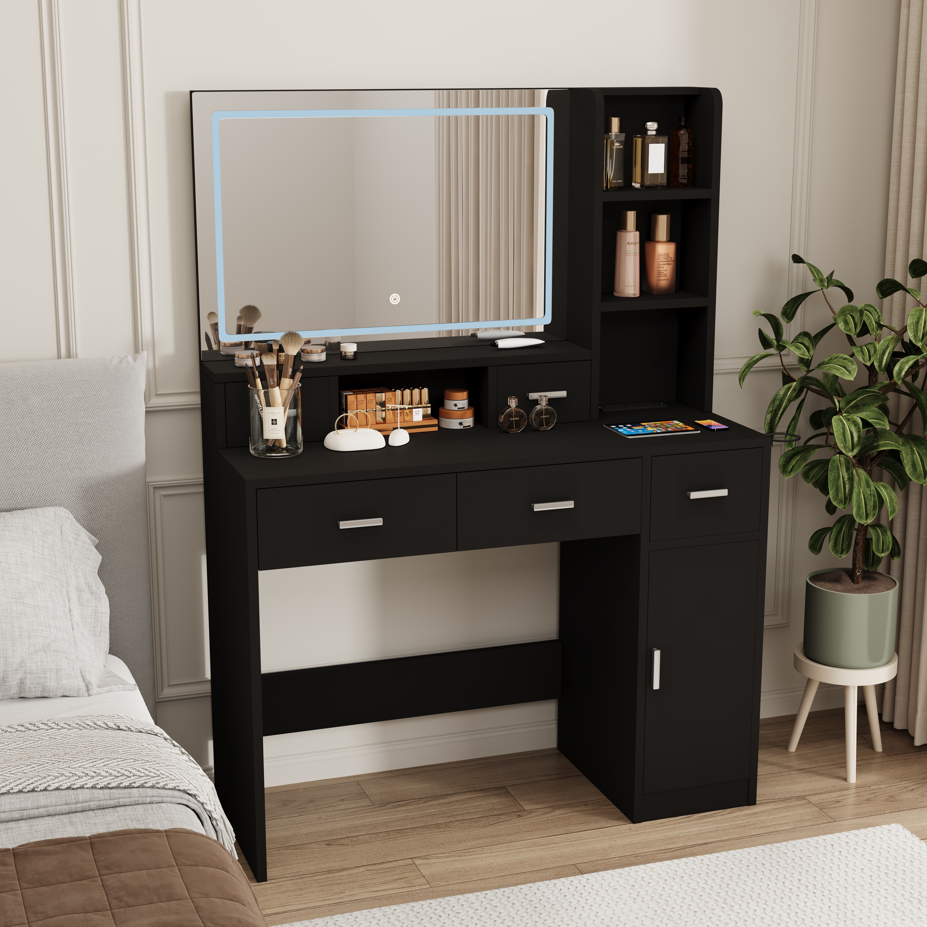 Mirror outlet dressing room