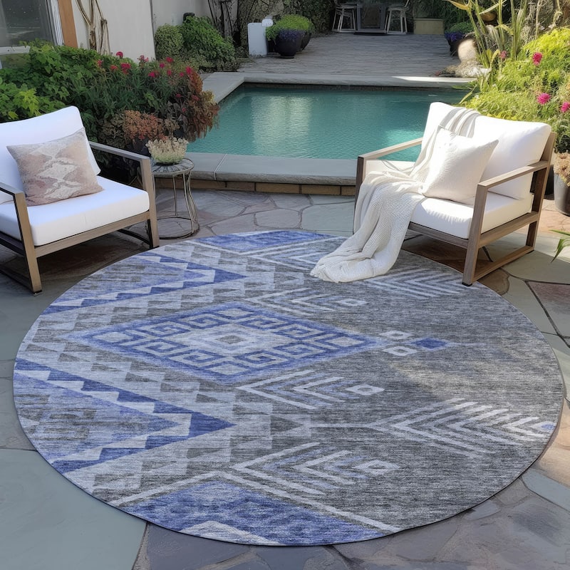 Machine Washable Indoor/ Outdoor Boho Tribal Chantille Rug