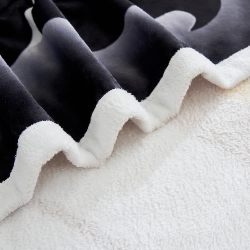 Betty Boop Super Soft Fleece Plush Throw Blanket for Couch Bed Sofa