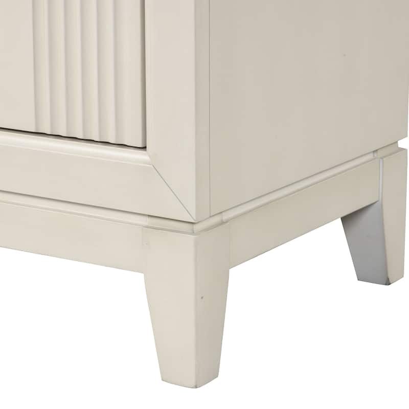 Furniture of America Irwin 6-Piece Antique White Wood Panel Bedroom Set with LED Headboard