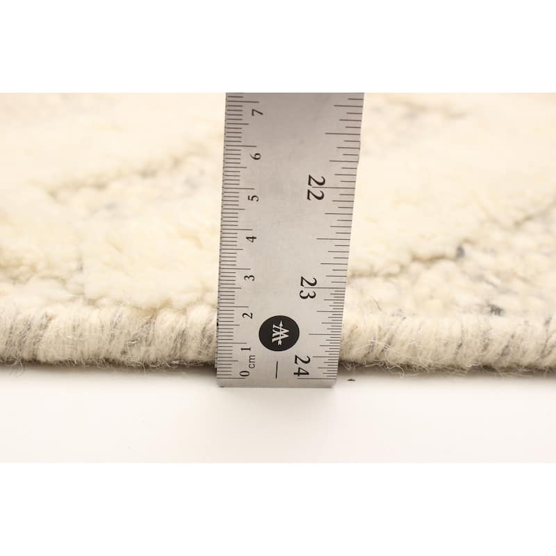 ECARPETGALLERY Hand-knotted Tangier Cream Wool Rug - 5'0 x 7'11