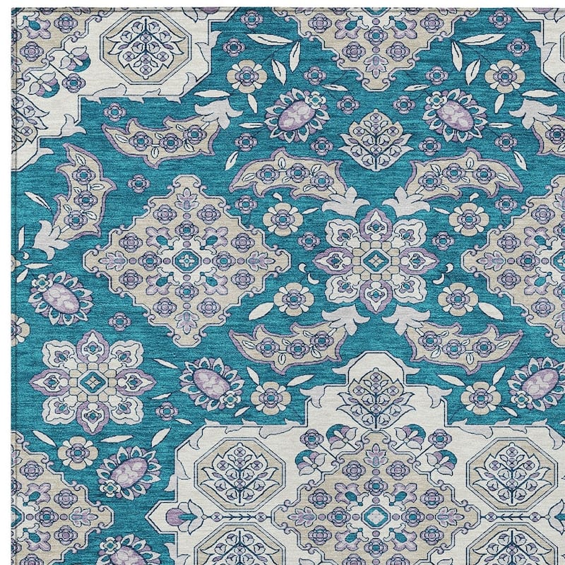 HomeRoots Medallion Traditional Rectangle Outdoor Rug