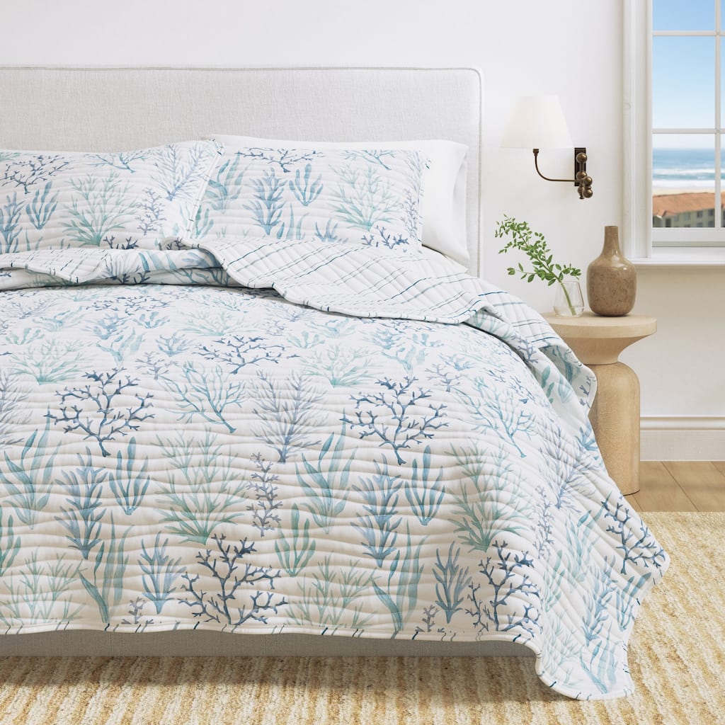 Linery & Co. Blue Coral Microfiber Quilt Set With Shams