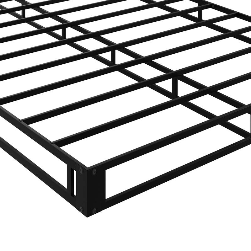 Clayfell Walpi 5" Metal Box Spring / Bed Foundation - Warm Gray/Black, Durable Metal Construction