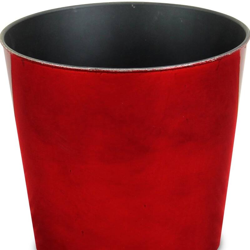 HomeRoots 9" Red Recycled Plastic Indoor Outdoor Round Pot Planter