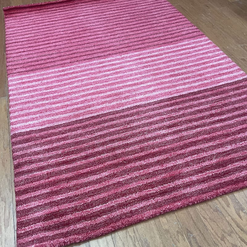 HERAT ORIENTAL 4' x 6' Handmade Horizontal Striped Tibetan Ombre Wool Rug - 4' x 6'