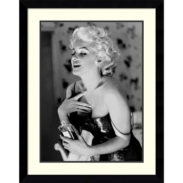 Framed Art Print undefinedMarilyn Monroe, Chanel No. 5undefined by