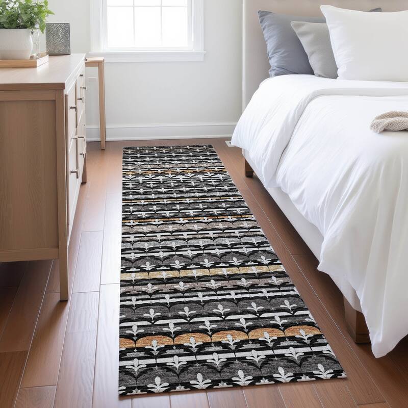 Machine Washable Indoor/ Outdoor Stripe Bramlage Chantille Rug