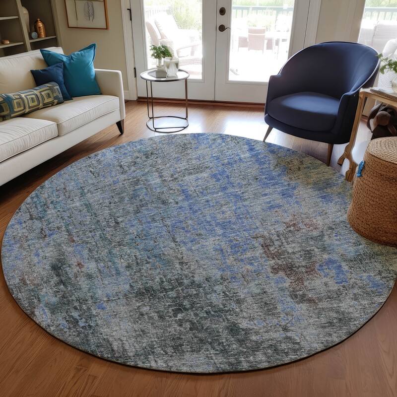Machine Washable Indoor/ Outdoor Chantille Solid Ombre Rug - Gray - 8' x 8'