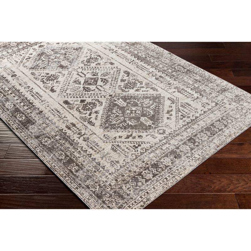 Livabliss Ambridge Machine Washable Traditional Diamond Area Rug