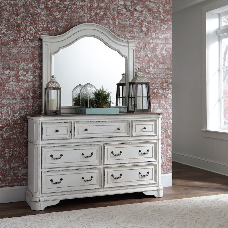 Magnolia Manor 7 Drawer Dresser For Bedroom Storage with 2 Finish Options