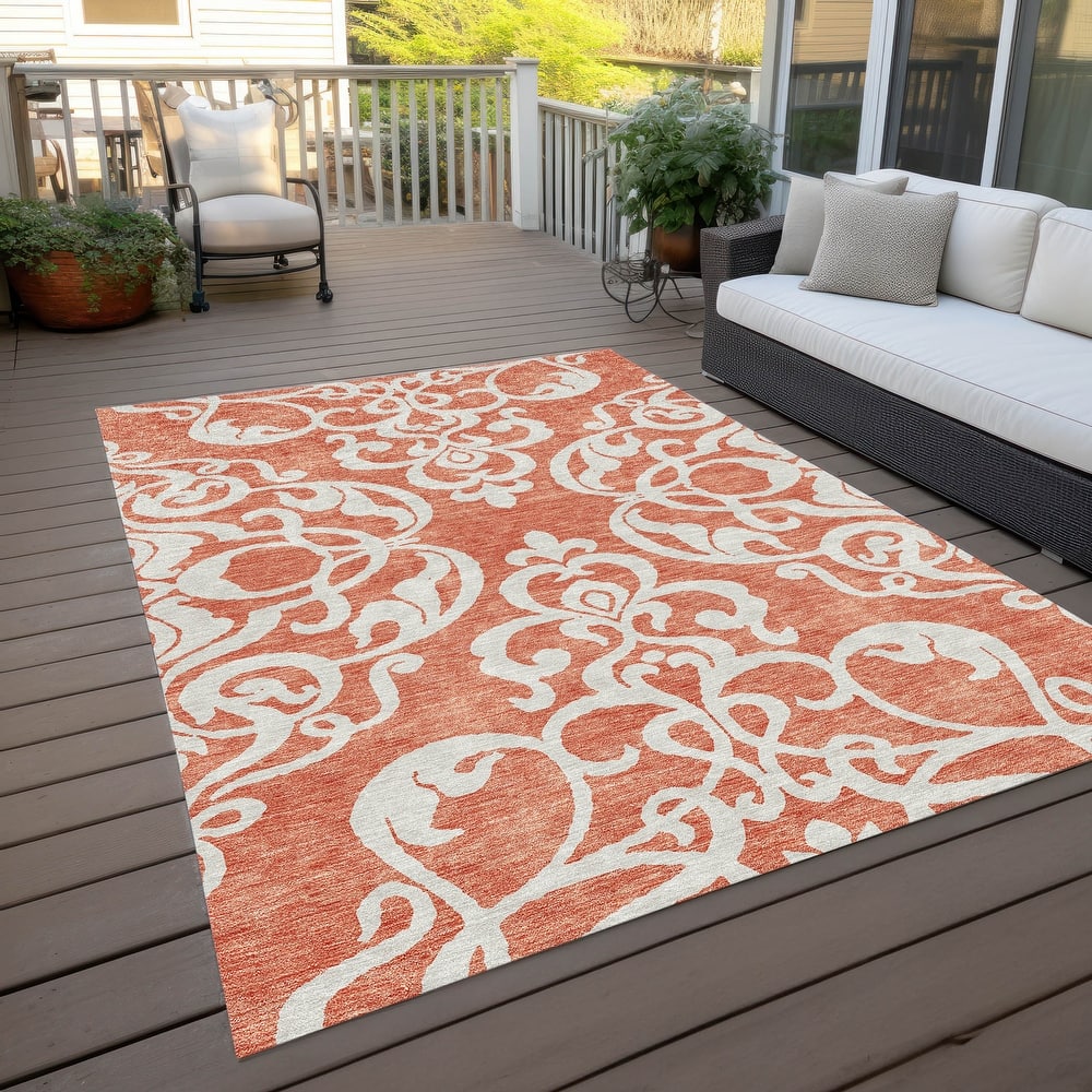 Machine Washable Indoor/ Outdoor Damask Glam Chantille Rug