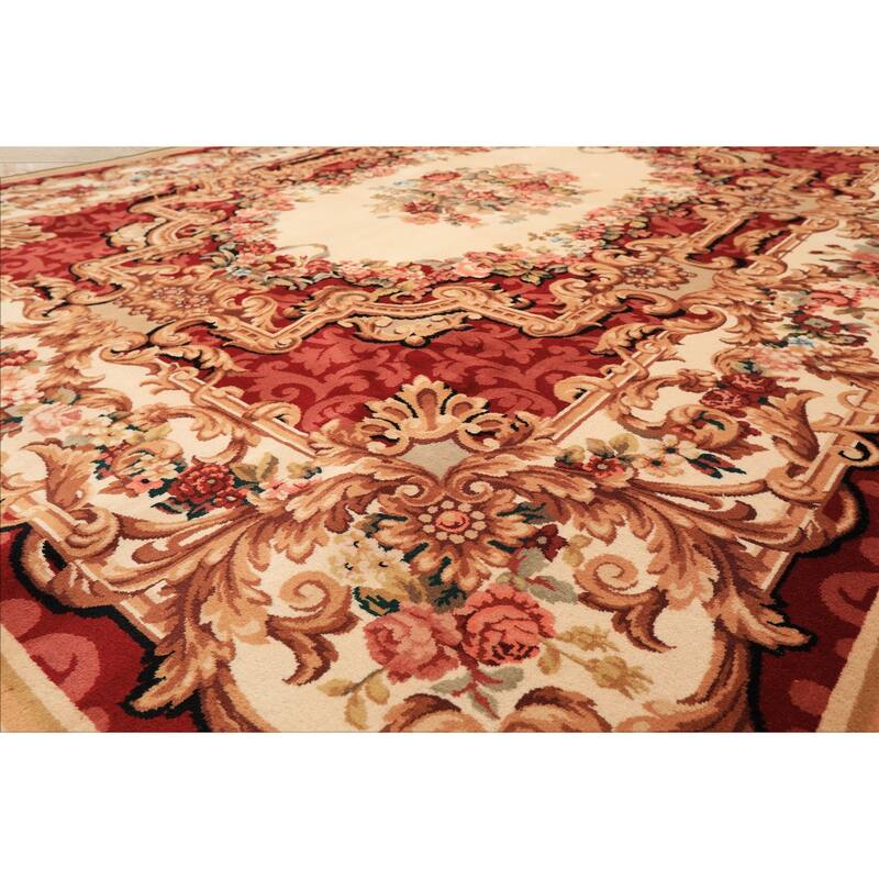 8'1''x10 Hand Knotted Wool Ivory French Aubusson Savonnerie Botanical Asmara Rug - 8' 1'' x 10'