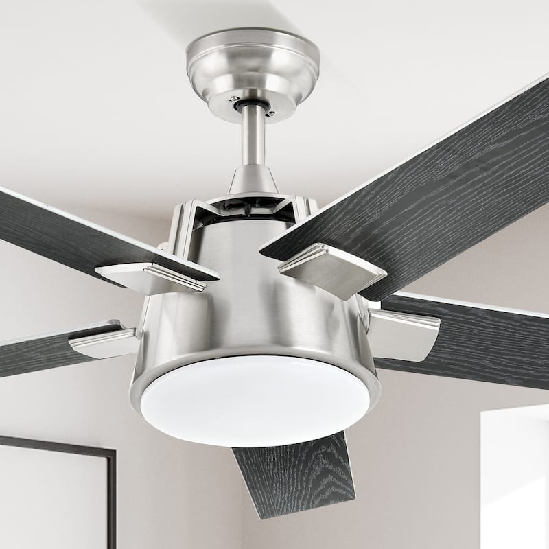 Moasis 52 inch 3-Color LED Ceiling Fan Light with 5 Wooden Blades and Remote - 52"