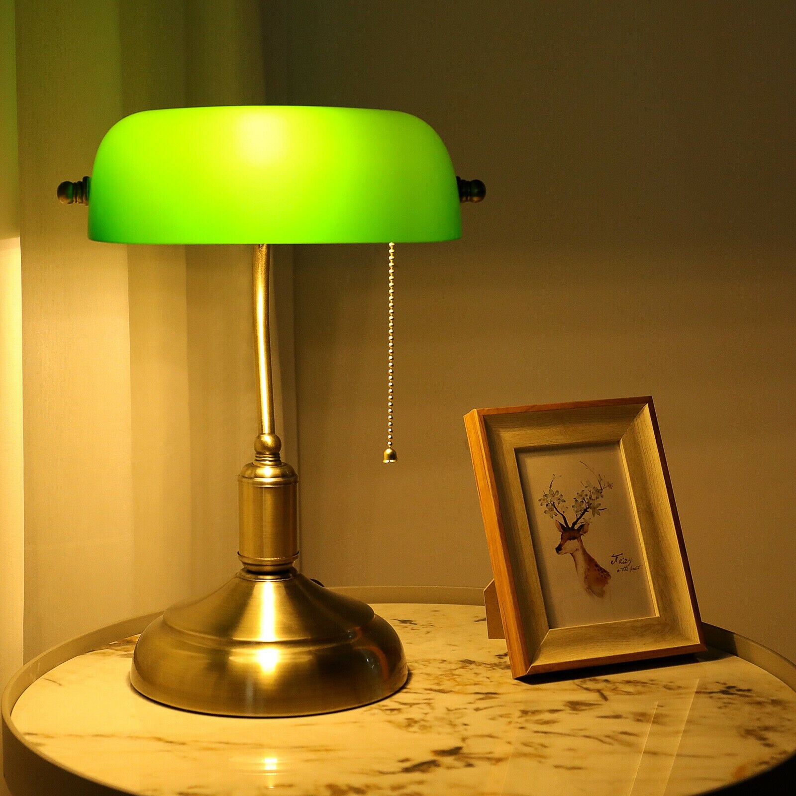 Antique Green Glass Bankers Desk Lamp Table Light w/ Pull Chain Switch -  9x7x15