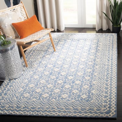 SAFAVIEH Handmade Blossom Manuela Modern Floral Wool Rug