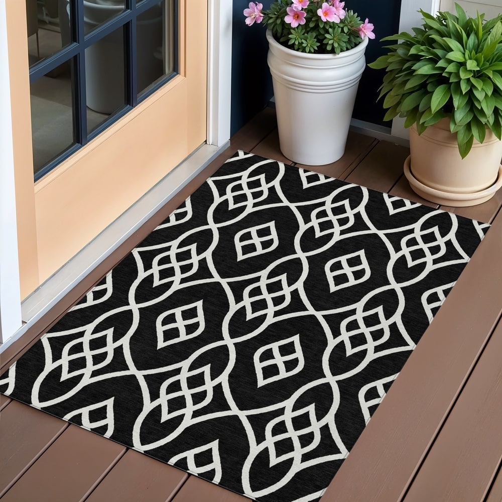 HomeRoots Trellis Transitional Rectangle Outdoor Rug