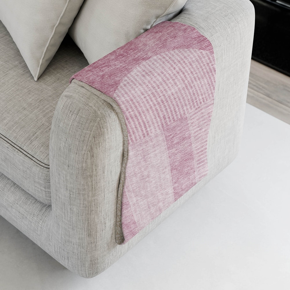 Premium Machine Washable Modern Geo Sherpa Throw Blanket