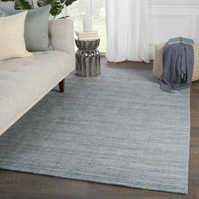 Everen Handmade Indoor/ Outdoor Solid Area Rug