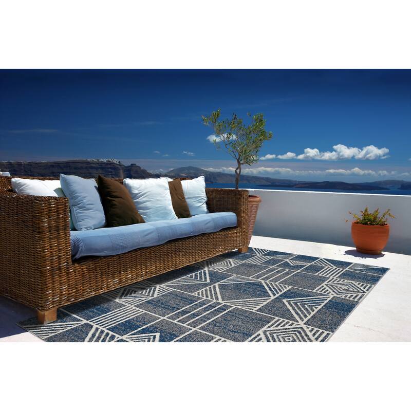 Domani Luxe Geometric Outdoor Area Rug