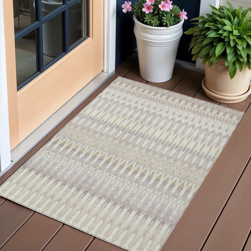 HomeRoots Southwestern Transitional Rectangle Outdoor Rug - 3' x 5'