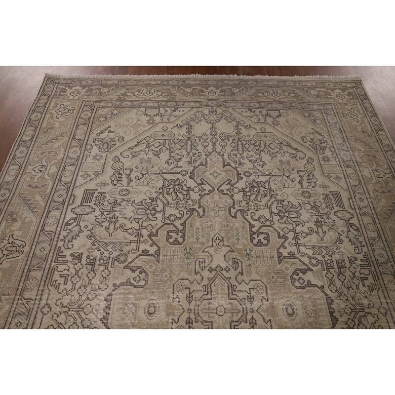 Distressed Tabriz Persian Vintage Rug Handmade Medallion Wool Carpet - 6'5"x 9'6"