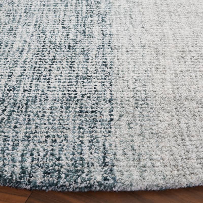 SAFAVIEH Handmade Metro Helle French Country Wool Rug