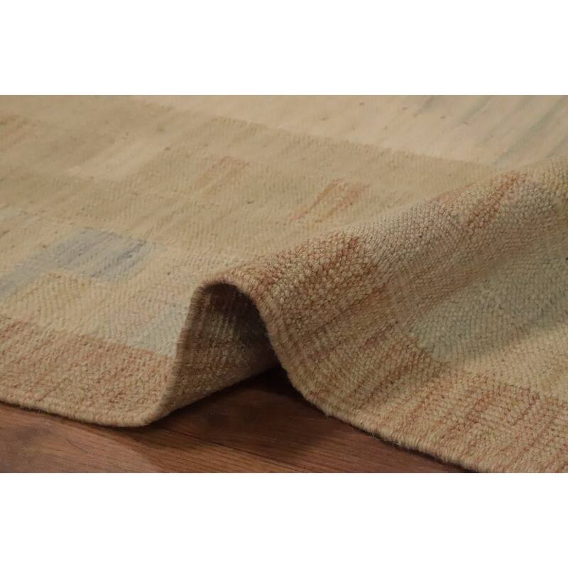 Hand Woven Oriental 100% Wool Carpet Southwestern Tribal Beige & Ivories Kilim Area Rug - 6' 10'' X 4' 9''