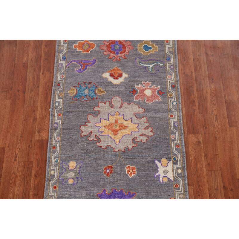 Hand Knotted Oriental 100% Wool Carpet Transitional Floral Greys & Charcoal Oushak Runner Rug - 9' 10'' X 2' 8''