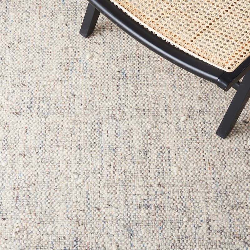 SAFAVIEH Handmade Vermont Larissa Wool Rug