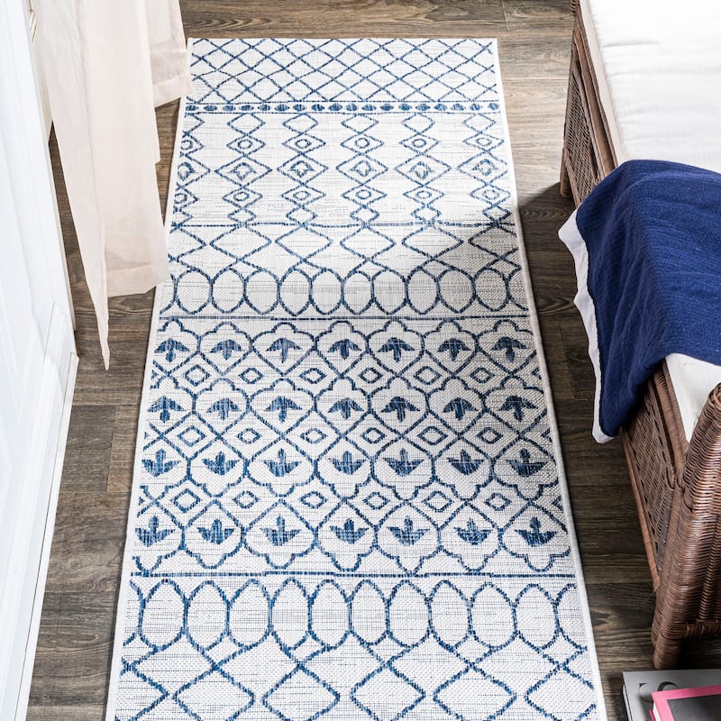 JONATHAN Y Nokat Tribal Bohemian Indoor/Outdoor Area Rug
