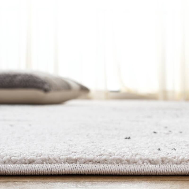 SAFAVIEH Northport Alwilda Modern & Contemporary Rug