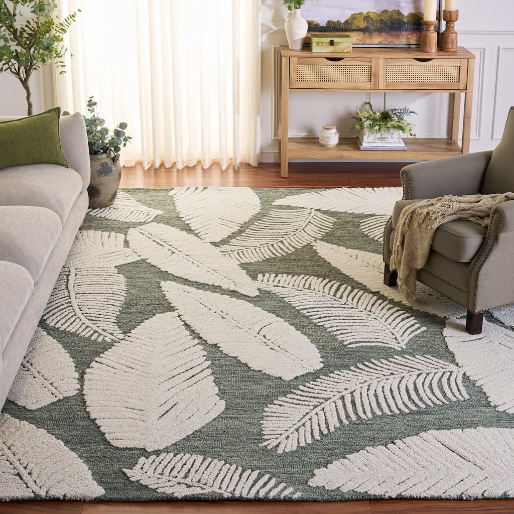 SAFAVIEH Hand-Tufted Jardin Seral Patterned Wool Rug