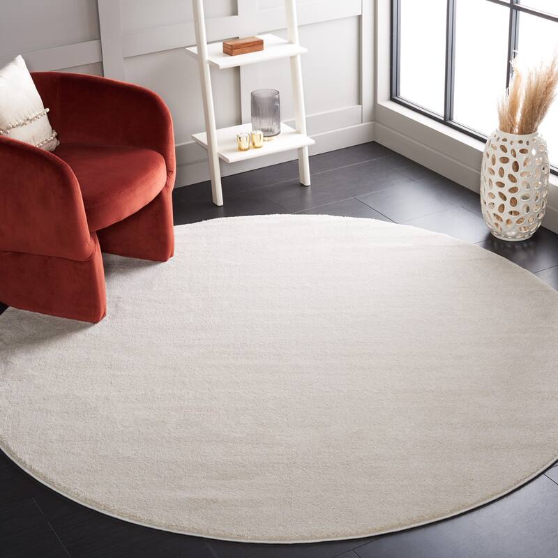 SAFAVIEH, Nonskid Gunde Solid Rug - 6'7" Round - Ivory