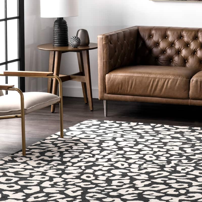 Nuloom Rorie Leopard Print Wool Area Rug
