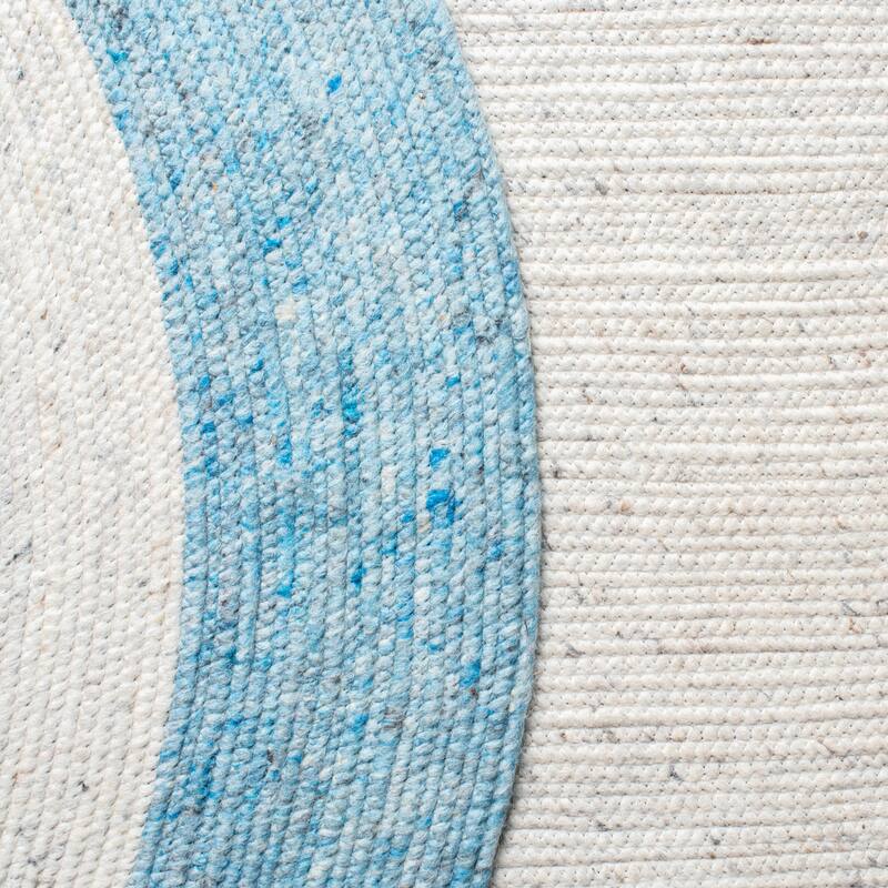 SAFAVIEH Handmade Braided Zane Wool Rug
