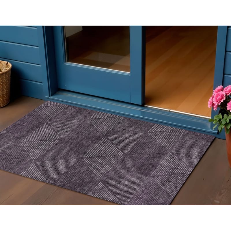 HomeRoots Geometric Transitional Rectangle Outdoor Rug - 3' x 5'