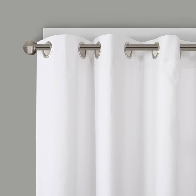 Intelligent Design Olivia Printed Lined Total Blackout Window Curtain