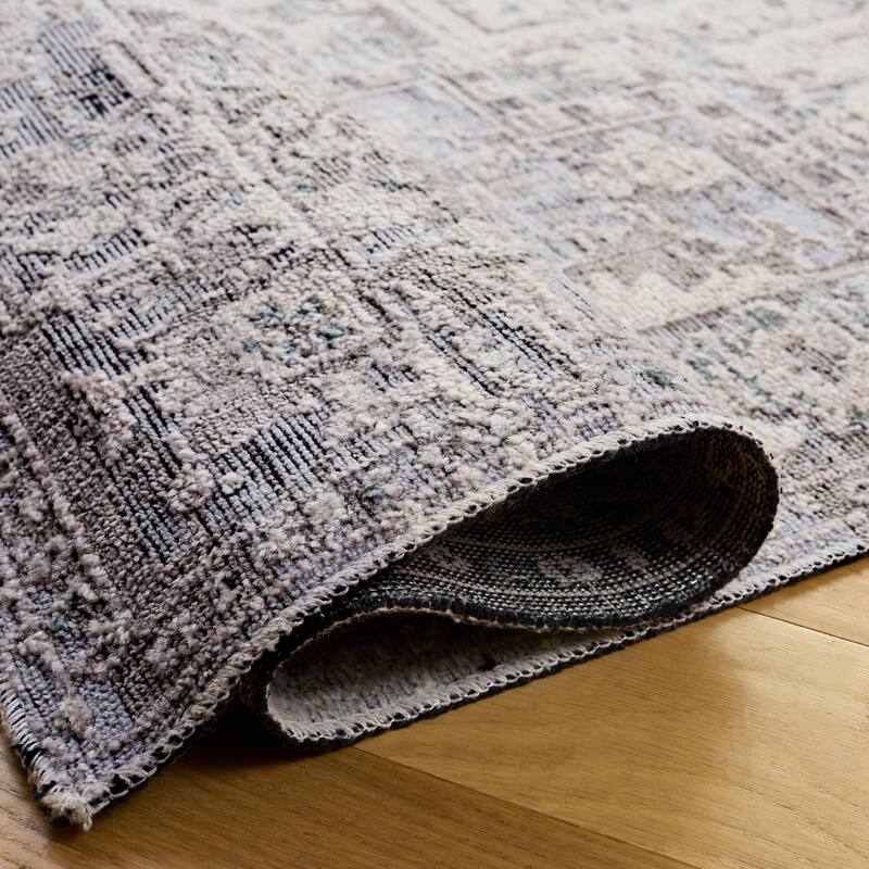 SAFAVIEH Miranda Herdis Traditional Rug