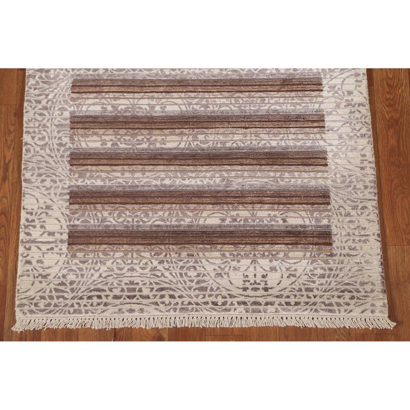 Abstract Accent Rug Hand-Knotted Modern Wool Carpet - 2'9"x 4'11"