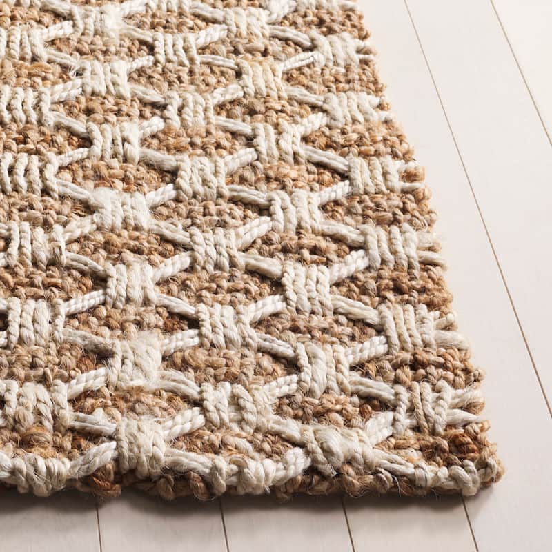 SAFAVIEH Handmade Natural Fiber Chigusa Farmhouse Jute Rug