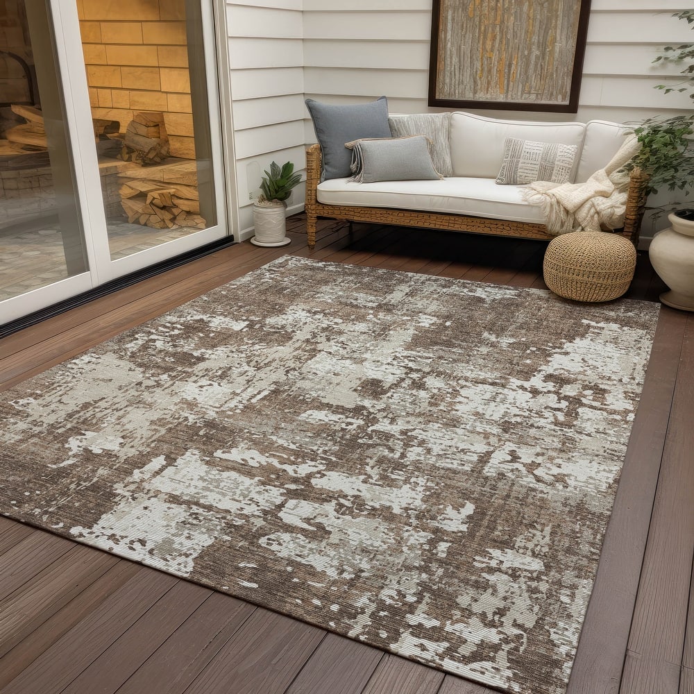 Machine Washable Indoor/ Outdoor Abstract Chantille Rug