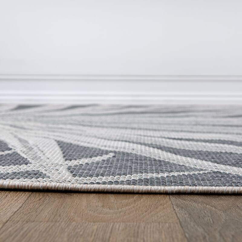 World Rug Gallery Tropical Nature Inspired Indoor/Outdoor Area Rug