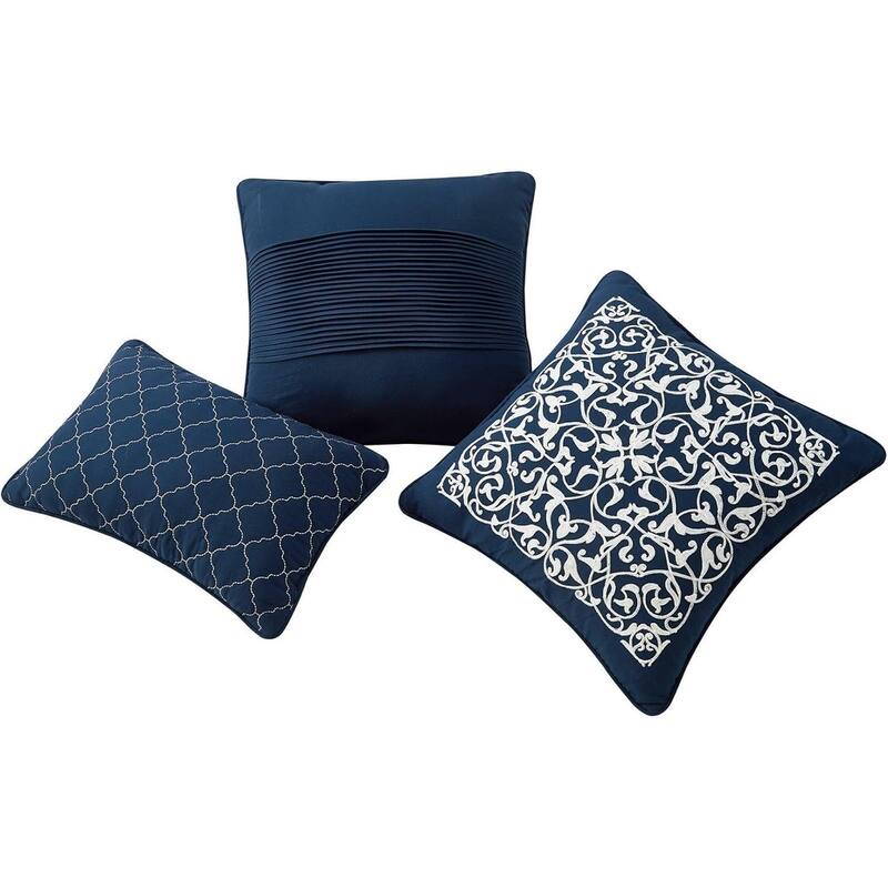 Style House Buckingham Jacquard 12-Piece Bed in A Bag Set