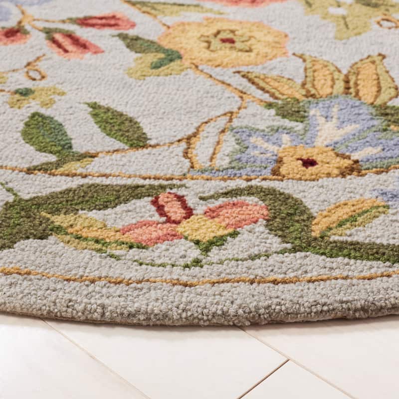 SAFAVIEH Handmade Chelsea Rubi French Country Floral Wool Rug