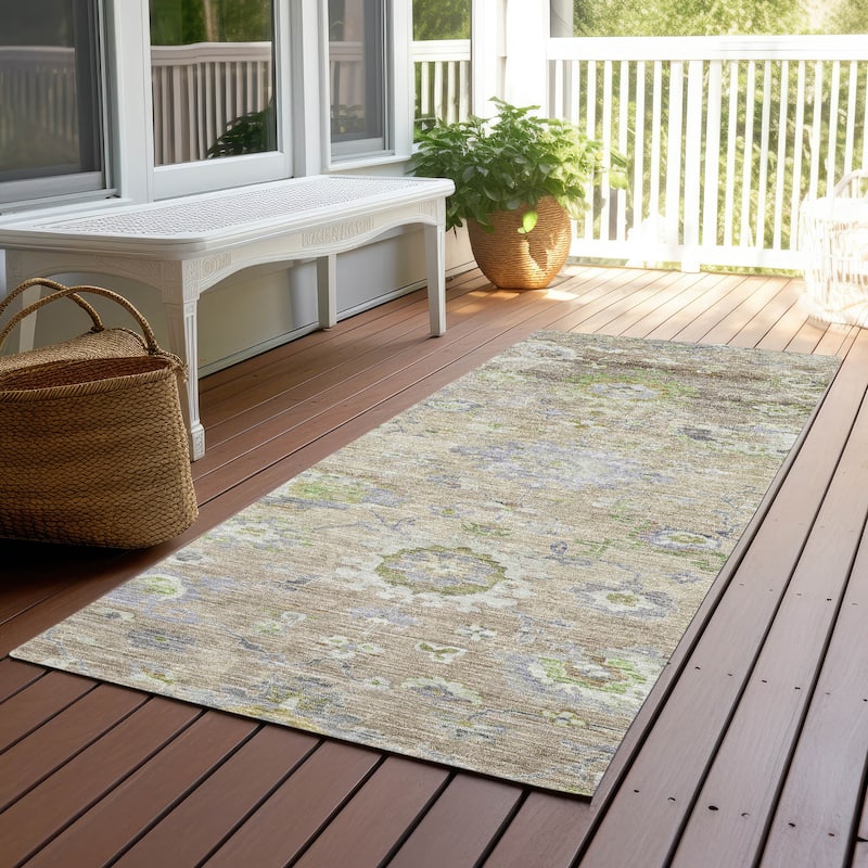Machine Washable Indoor/ Outdoor Vintage Traditional Chantille Rug