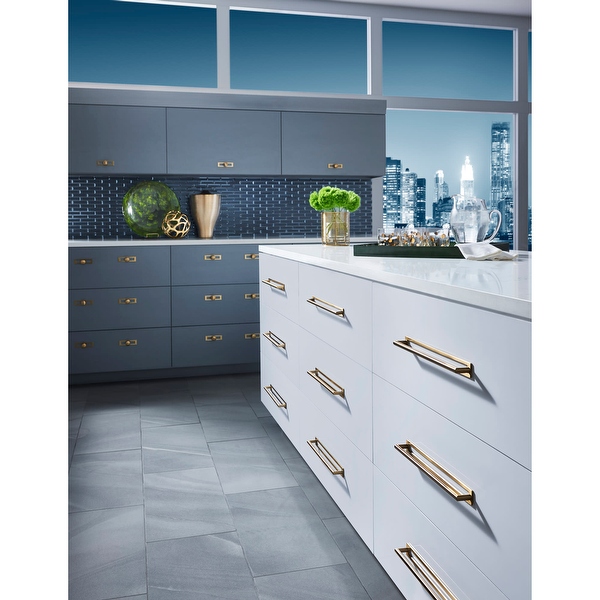 Cabinet pulls online with backplate