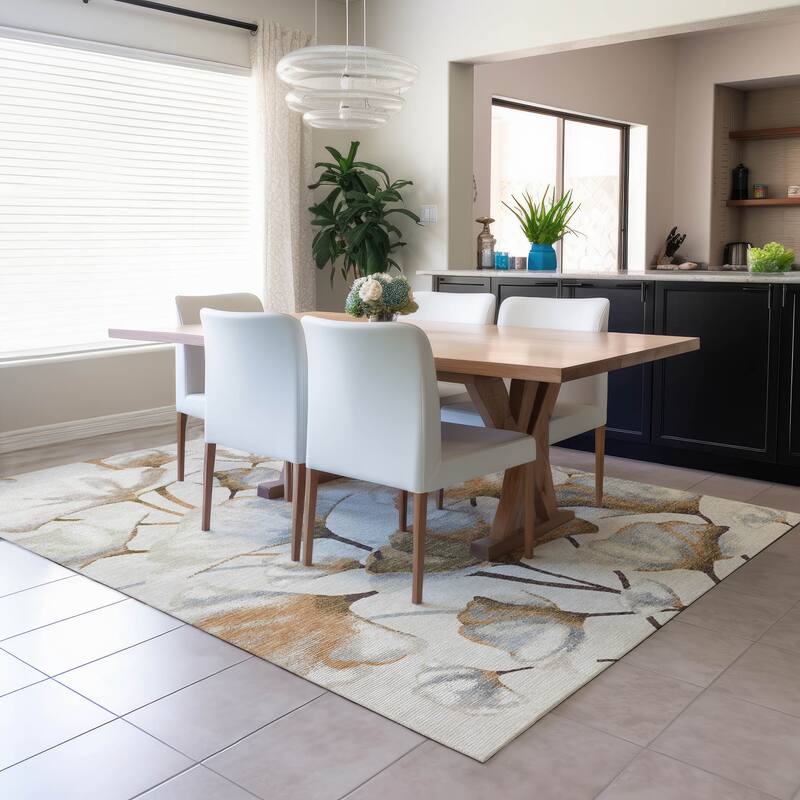 Machine Washable Indoor/ Outdoor Floral Love Chantille Rug