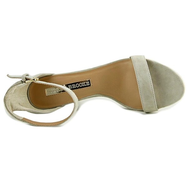 audrey brooke nadine sandal beige